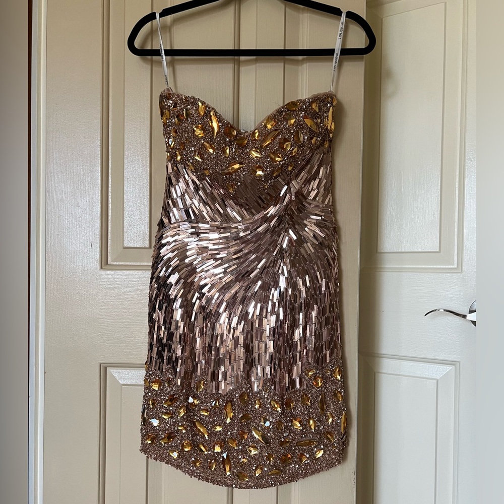 Sherri Hill Silver Sequin Prom Dress - Picture 3 of 7
